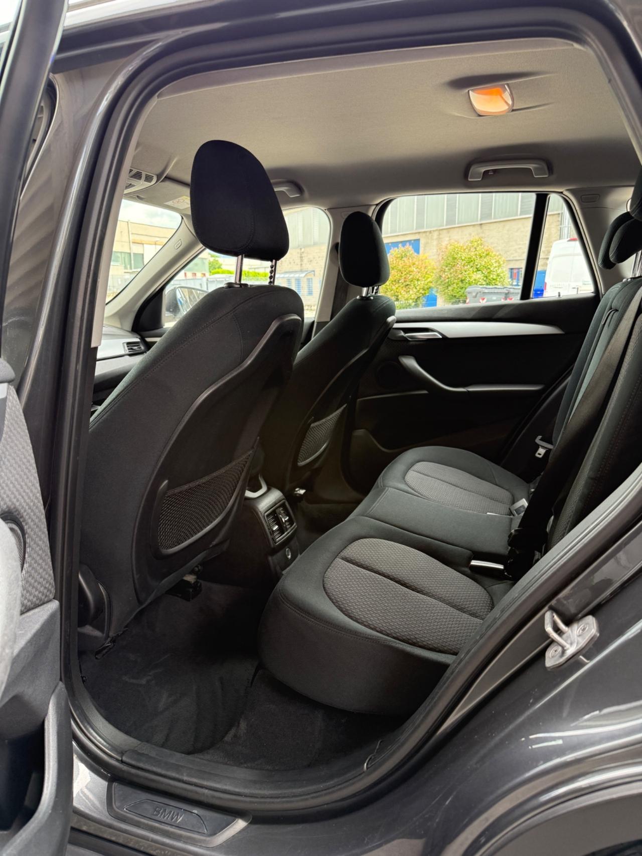Bmw X1 sDrive16d Advantage 116cv
