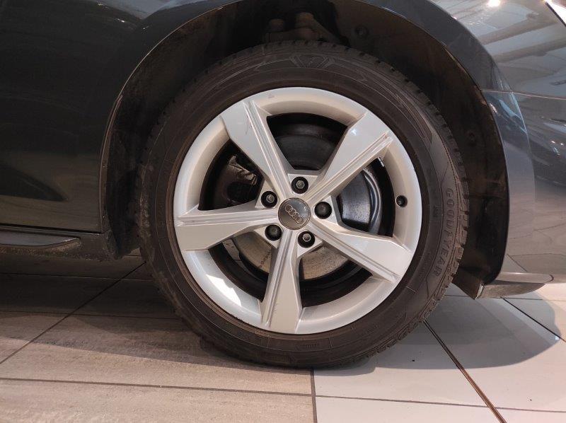 AUDI A4 5ª serie - A4 Avant 35 TFSI S tronic Business Advanced