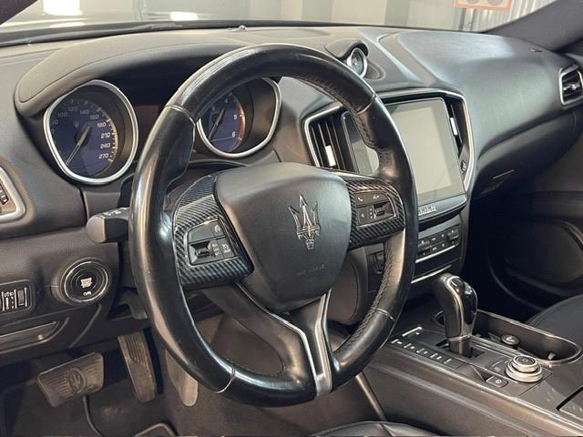 Maserati Ghibli V6 Diesel 275 CV Nerissimo Edition