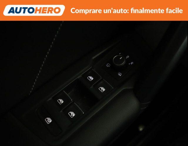 VOLKSWAGEN Tiguan 2.0 TSI DSG 4MOTION R-Line