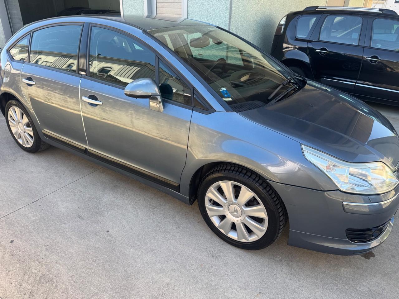 Citroen C4 1.6 HDi 110CV FAP Exclusive