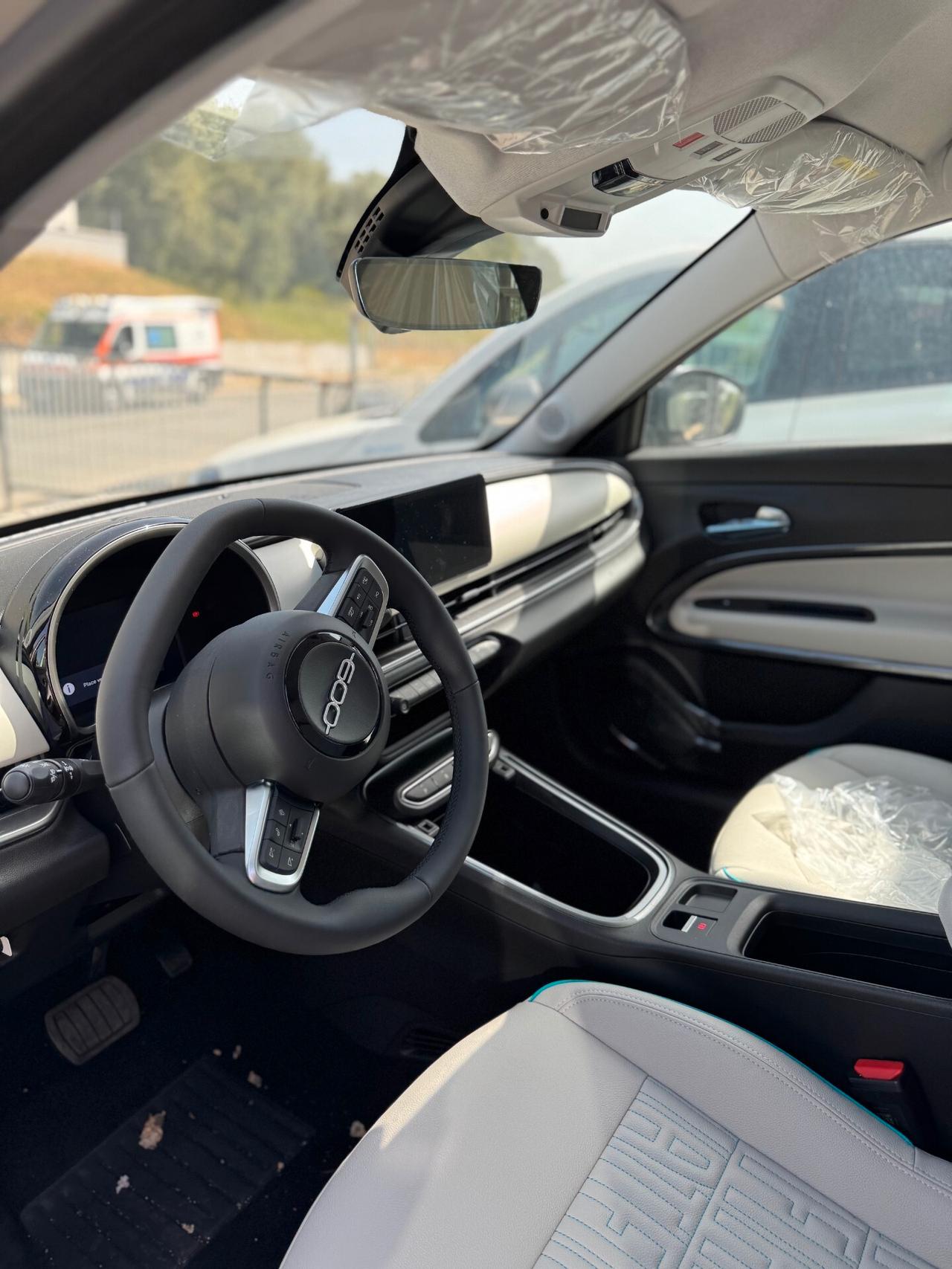 Fiat 600 Hybrid 110 CV DCT MHEV La Prima