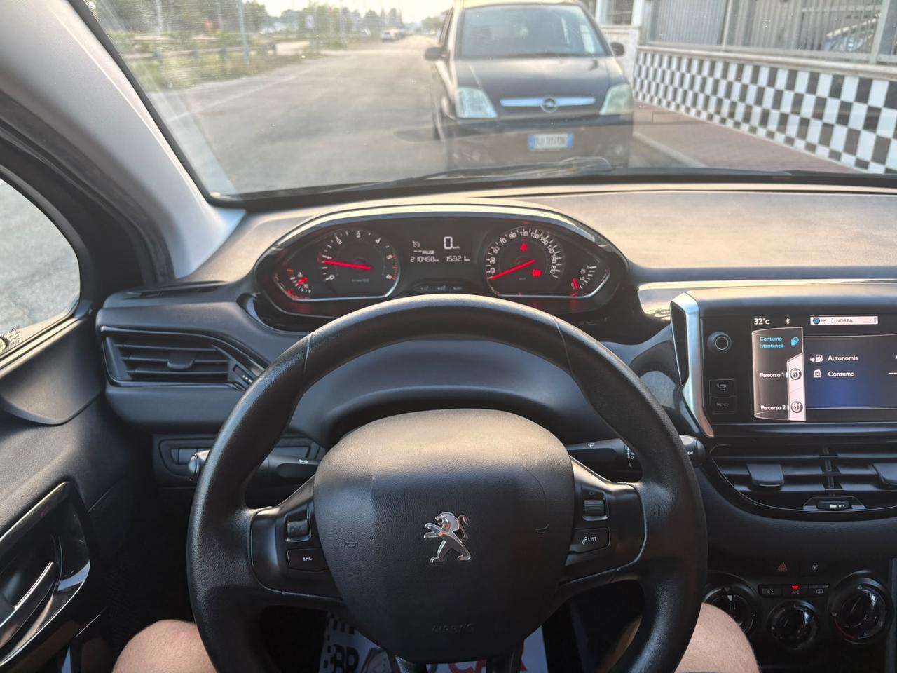 Peugeot 208 1.4 HDi 5 porte Access Unipro 2012