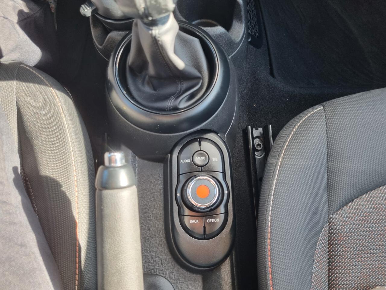 Mini 1.5 One D Business XL