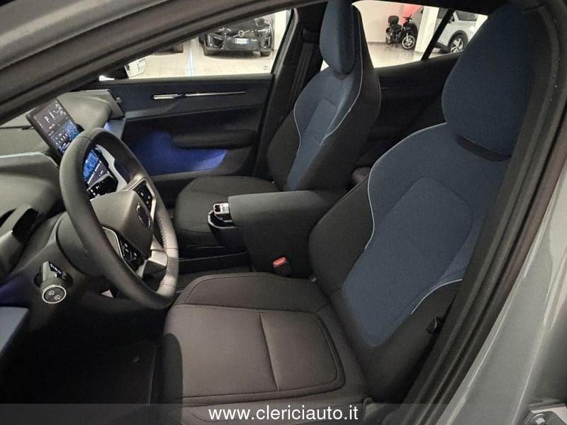 Volvo EX30 Single Motor Extended Range RWD Plus