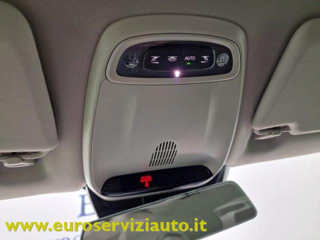 VOLVO V40 Cross Country D2 Geartronic Business