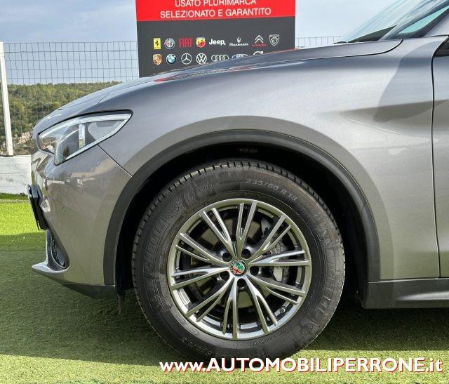 ALFA ROMEO Stelvio 2.2 TD 190cv AT8 Q4 MY21 (APP/LED/Navi/Retro)