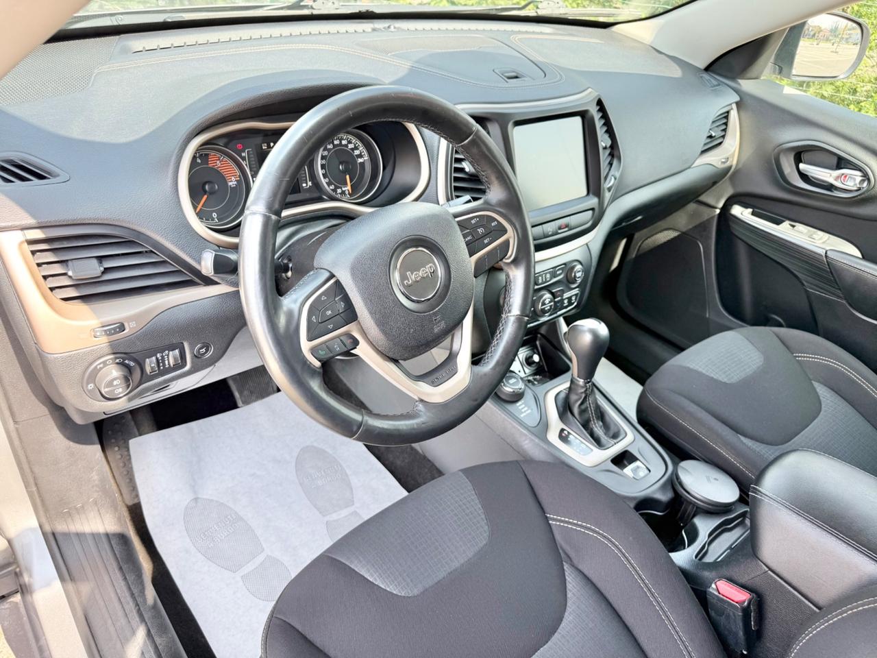 Jeep Cherokee 2.2 Mjt II 185 CV 4WD Automatik*Navi*S&S*Euro6