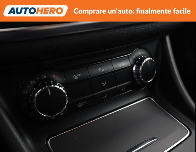 MERCEDES-BENZ GLA 200 Sport