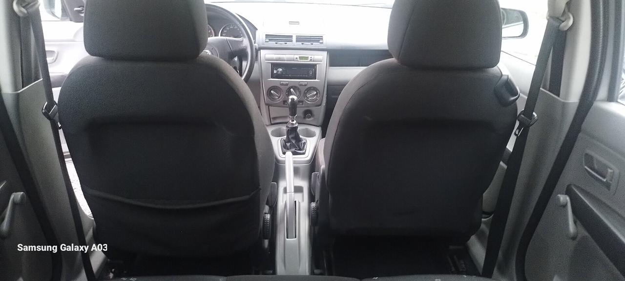 Mazda 2 1.200 Benz. UNICO PROPRIETARIO !!