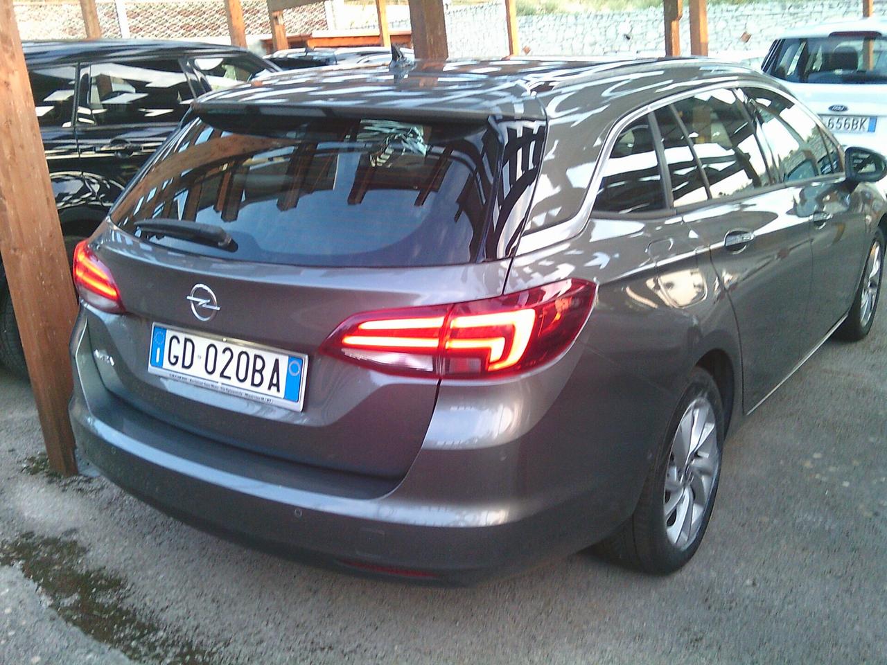 Opel Astra 1.5 CDTI 122 CV S&S AT9 Sports Tourer Business Eleg.