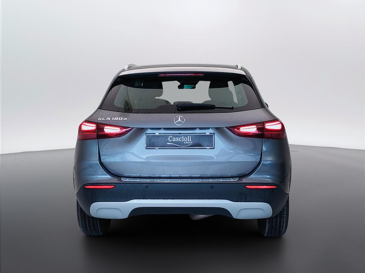 Mercedes-Benz GLA-H247 2023 - GLA 180 d Advanced auto