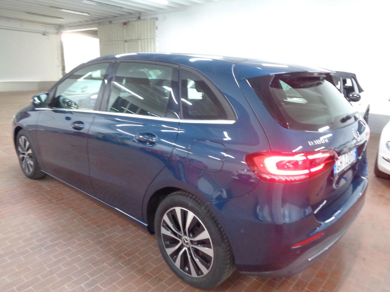 Mercedes-benz B 180 d Automatic Business Extra