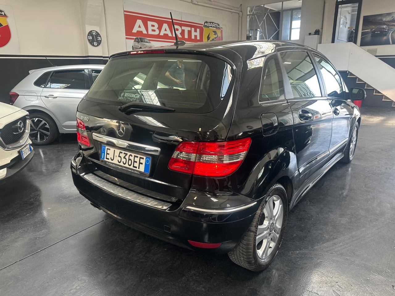 Mercedes-benz B 180 BlueEFFICIENCY Premium