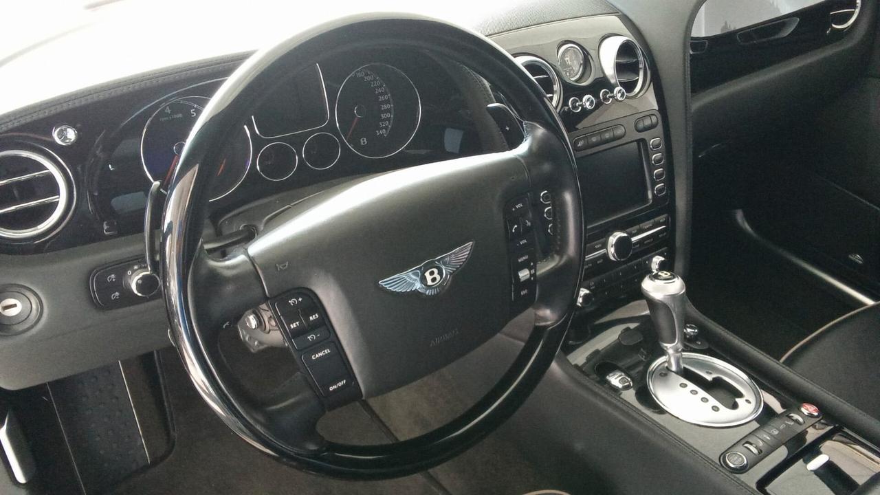 Bentley Continental Flying Spur