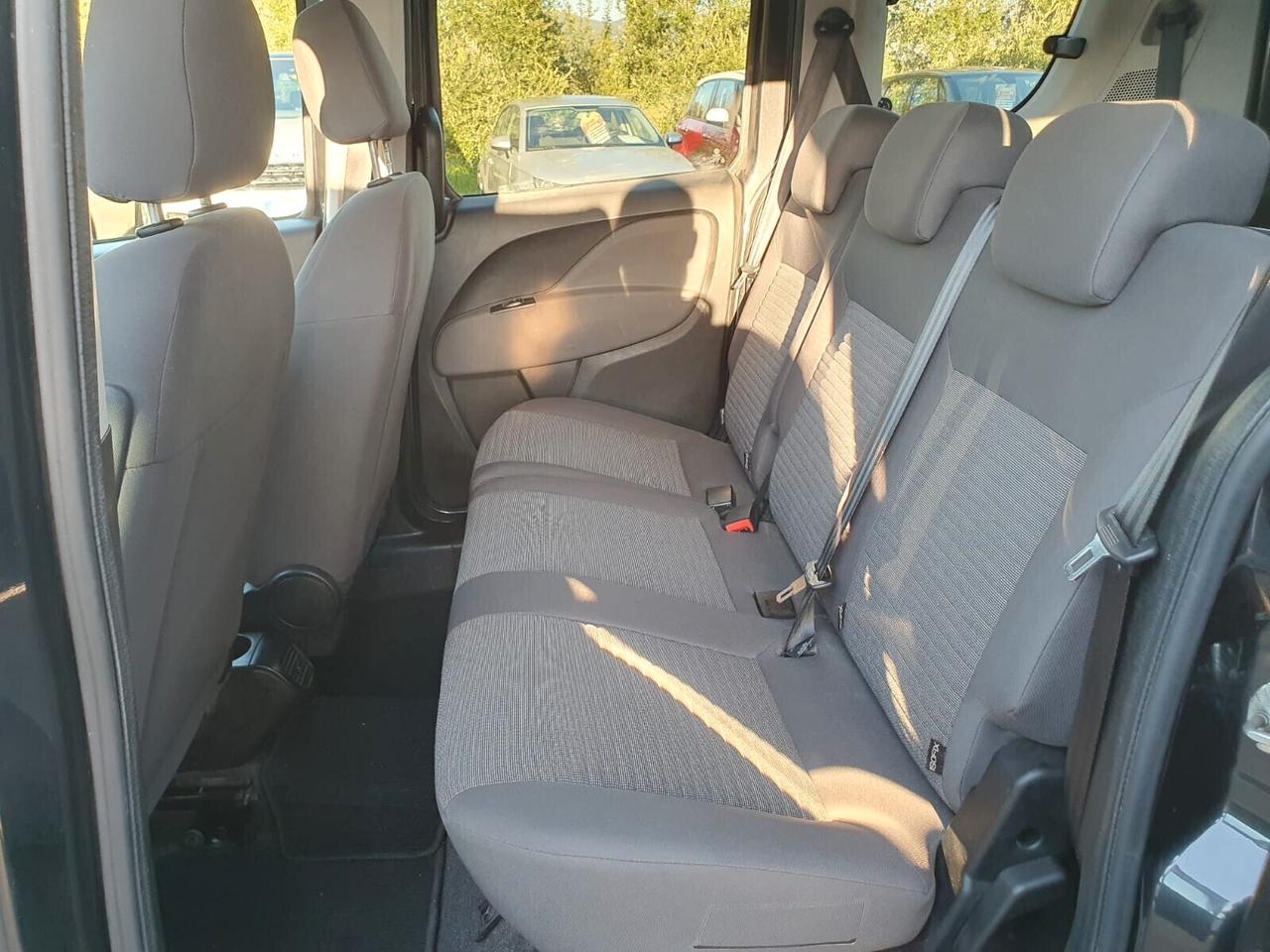 Fiat Doblò 7 p. 1.4 T-Jet 16V Natural Power Lounge