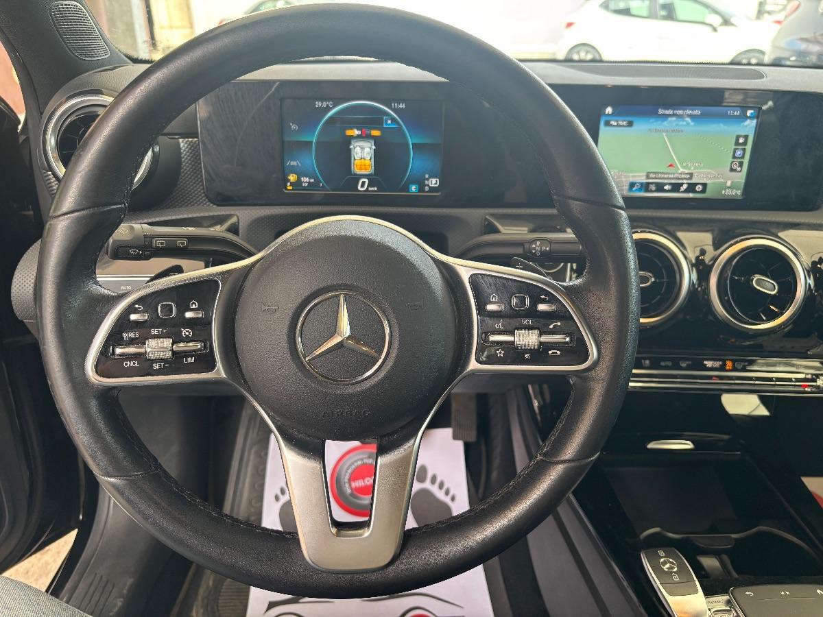 MERCEDES - Classe A - A 180 d Automatic Sport