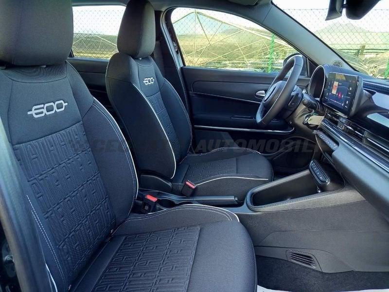 FIAT 600 600 Hybrid My25 600 1.2 Hybrid136cv