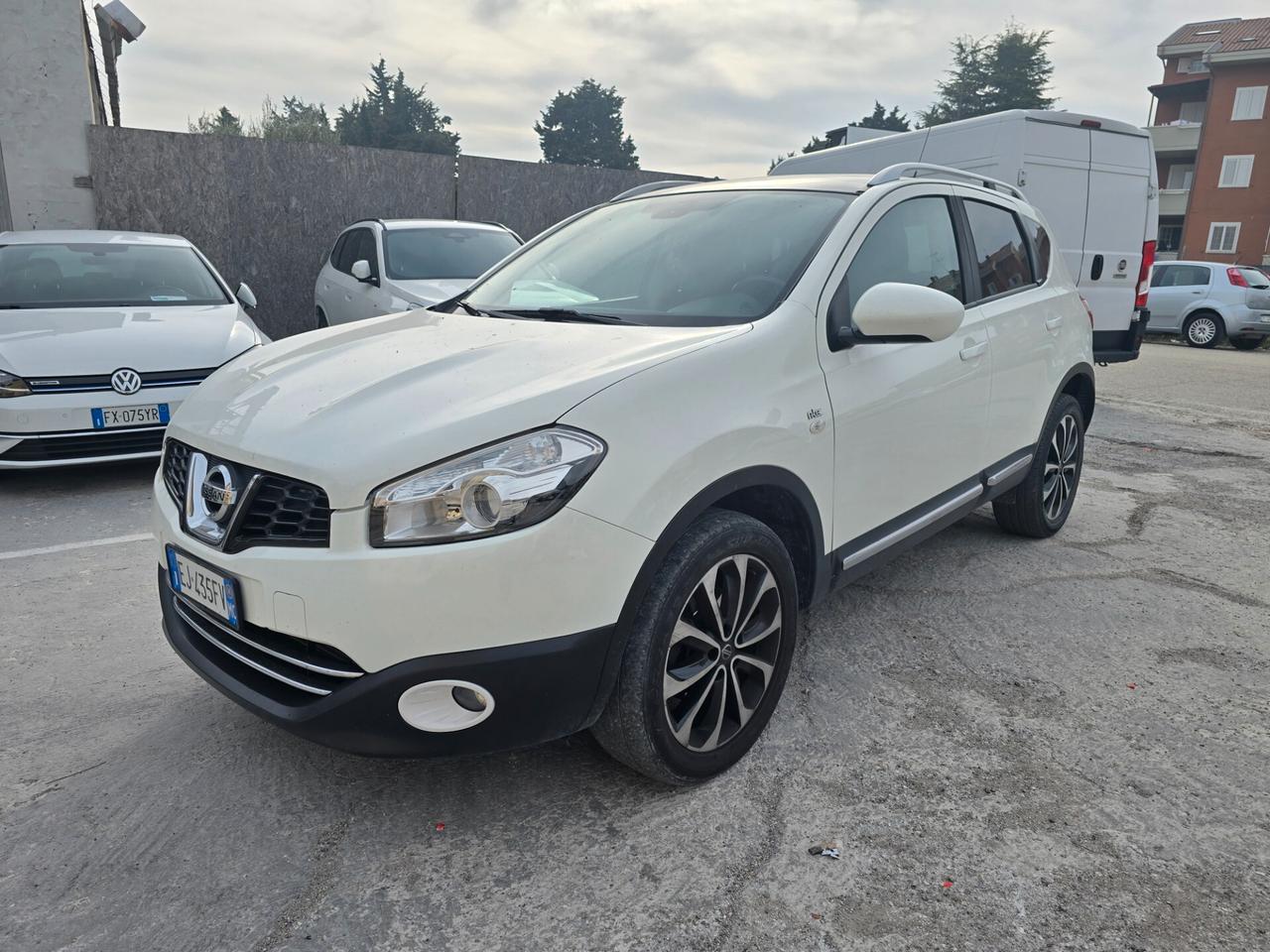 Nissan Qashqai 2.0 dCi DPF Tekna
