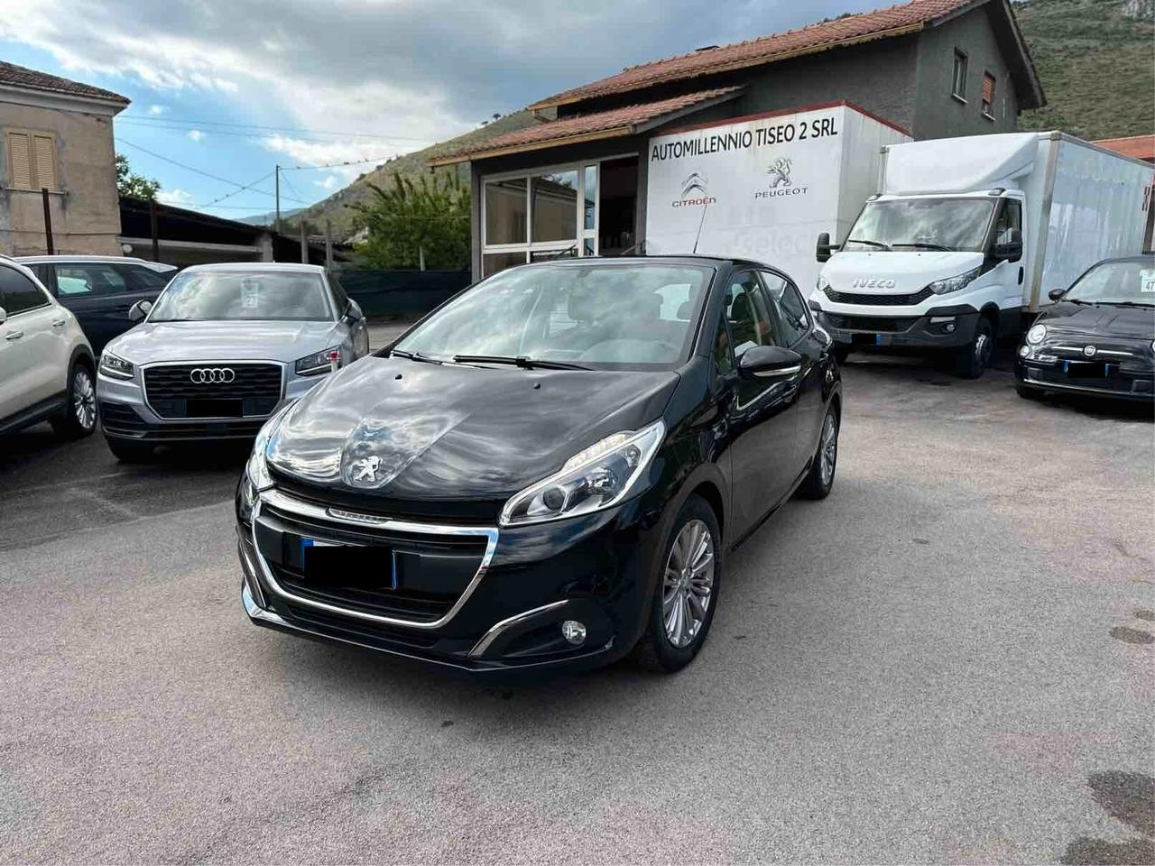 Peugeot 208 PureTech 82 5p. GPL Active