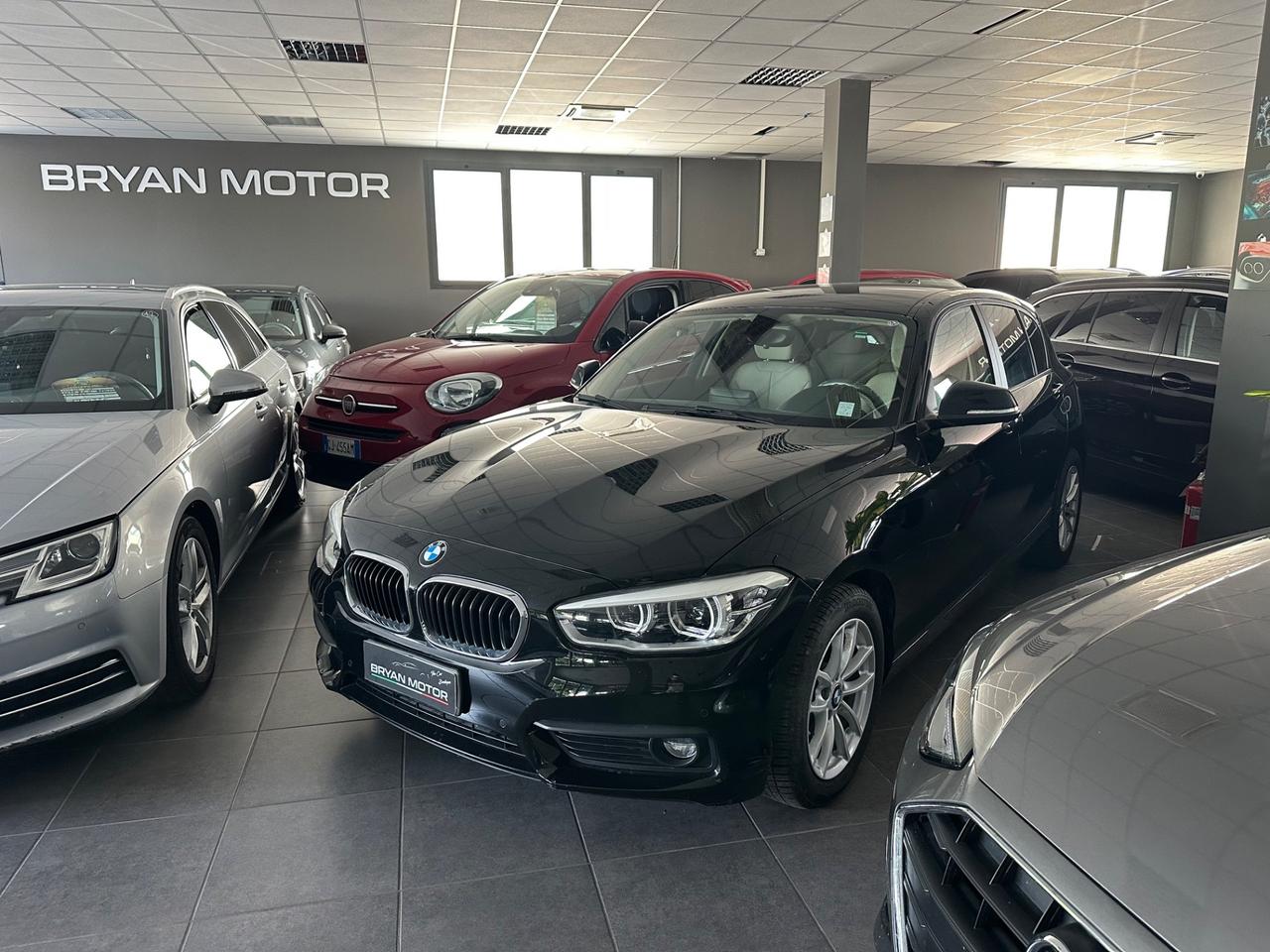 Bmw 118 118d 5p. Advantage