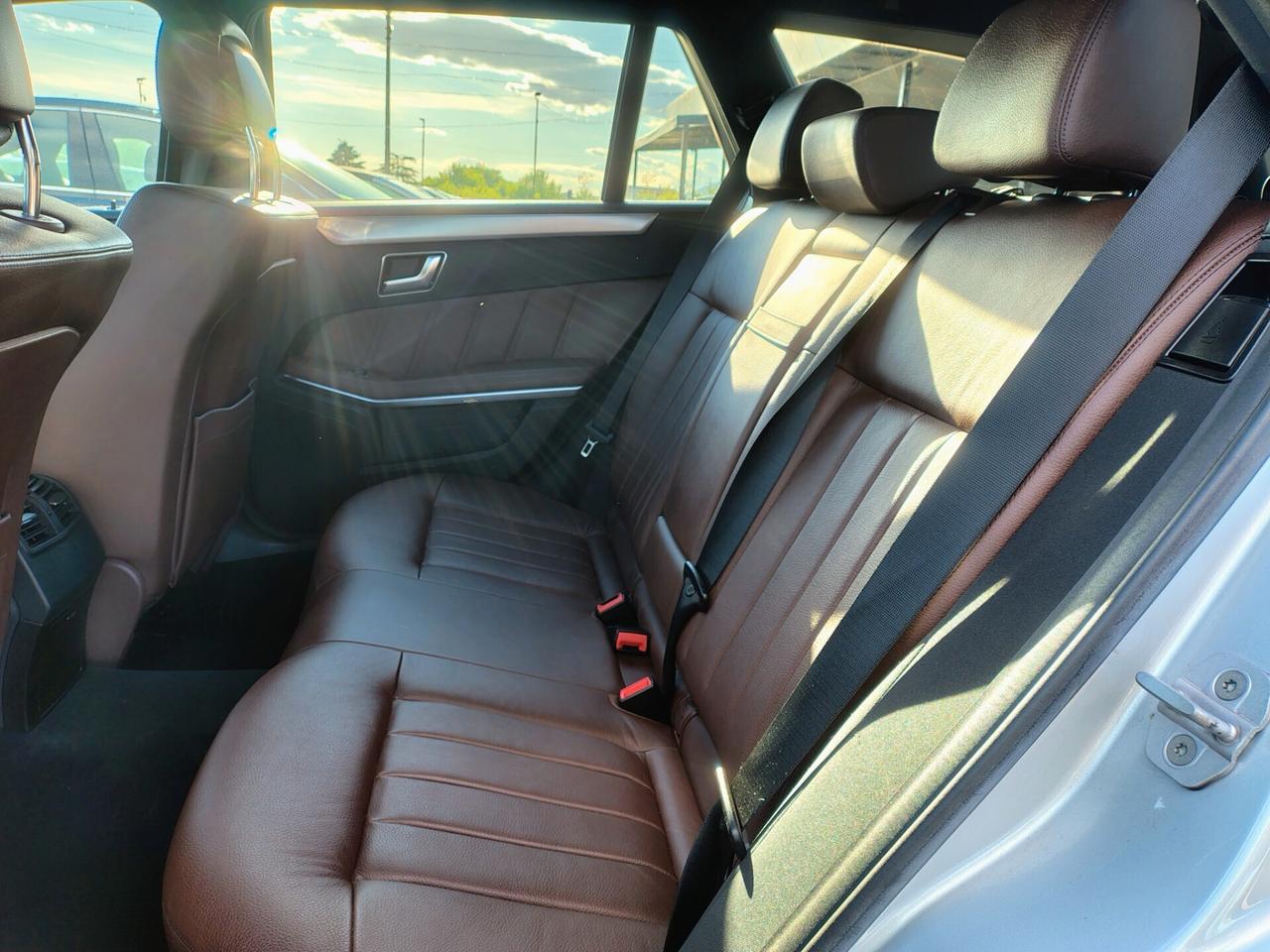 Mercedes-benz E 250 E 250 CDI 4Matic Premium