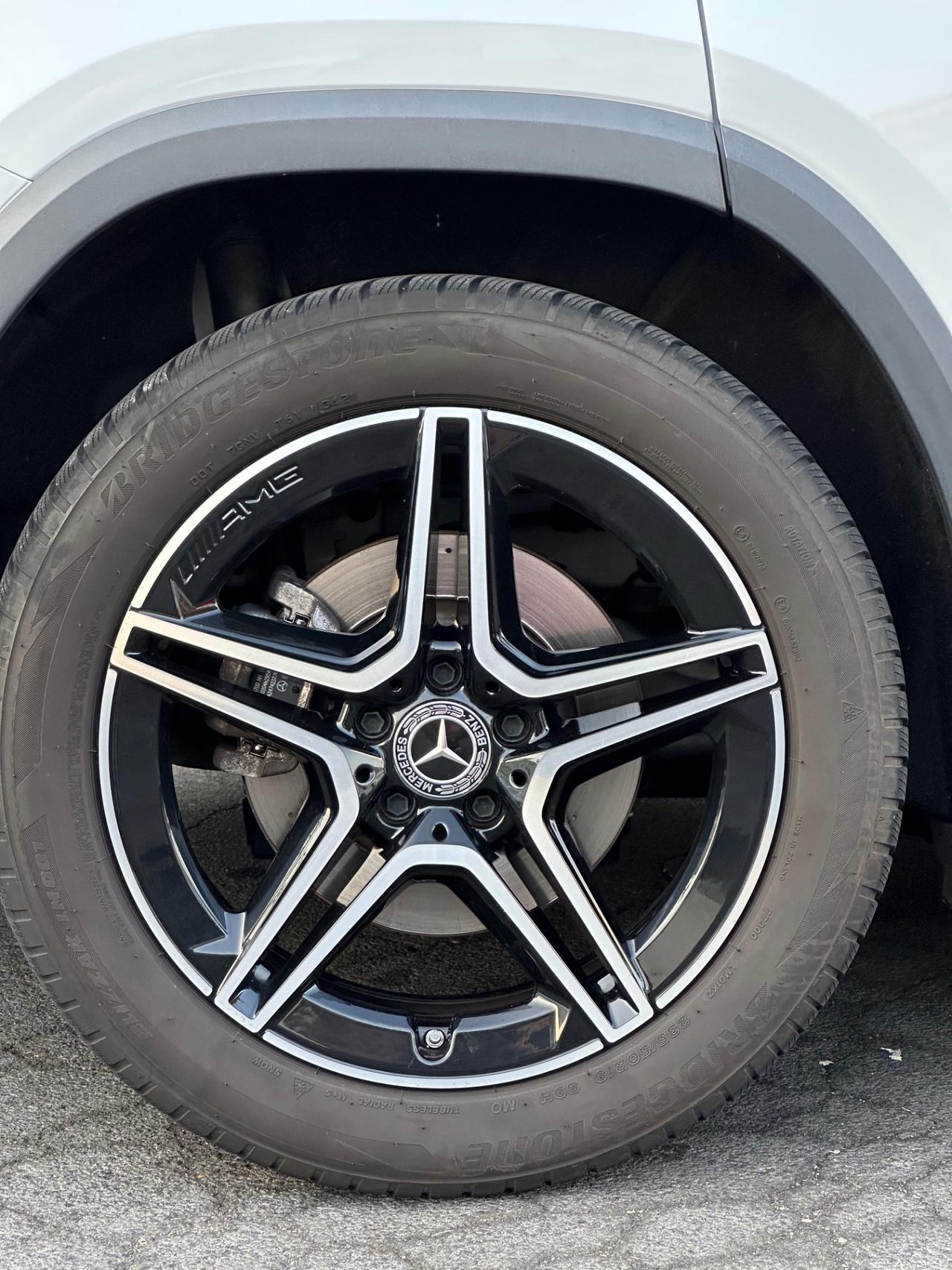 Mercedes GLA 220D 4 MATIC PREMIUM AMG NIGHT EDITION