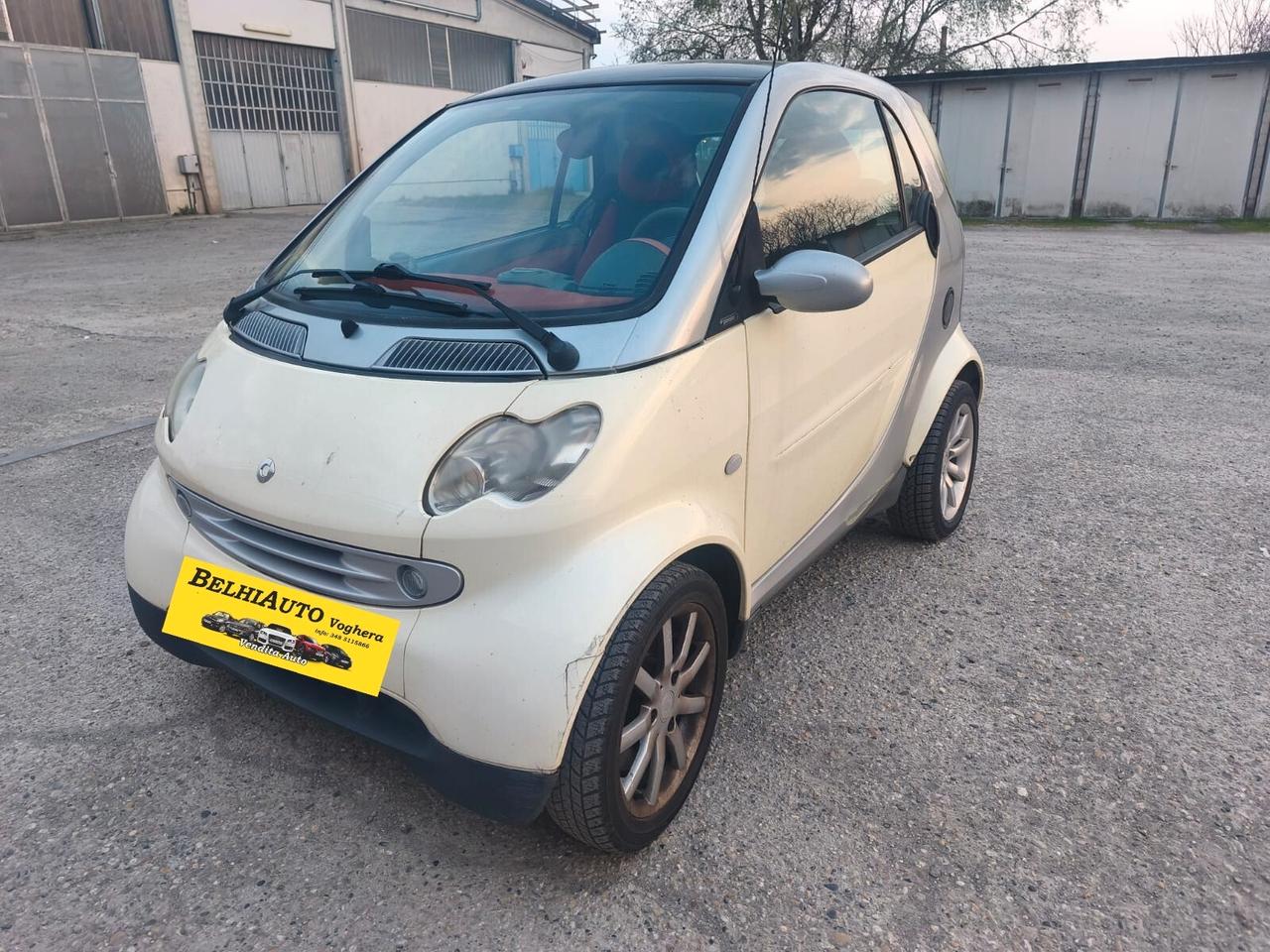 Smart ForTwo 2006--700 Benzina Neopatentati