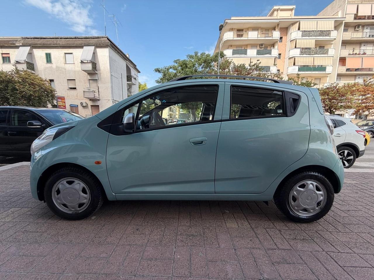 Chevrolet Spark Plus 1.0 2010