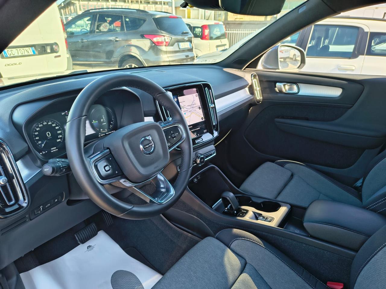 Volvo XC40 1.5 T5 Recharge Plug-in Hybrid automatico