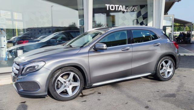 MERCEDES-BENZ GLA 200 d Automatic Premium AMG-LINE