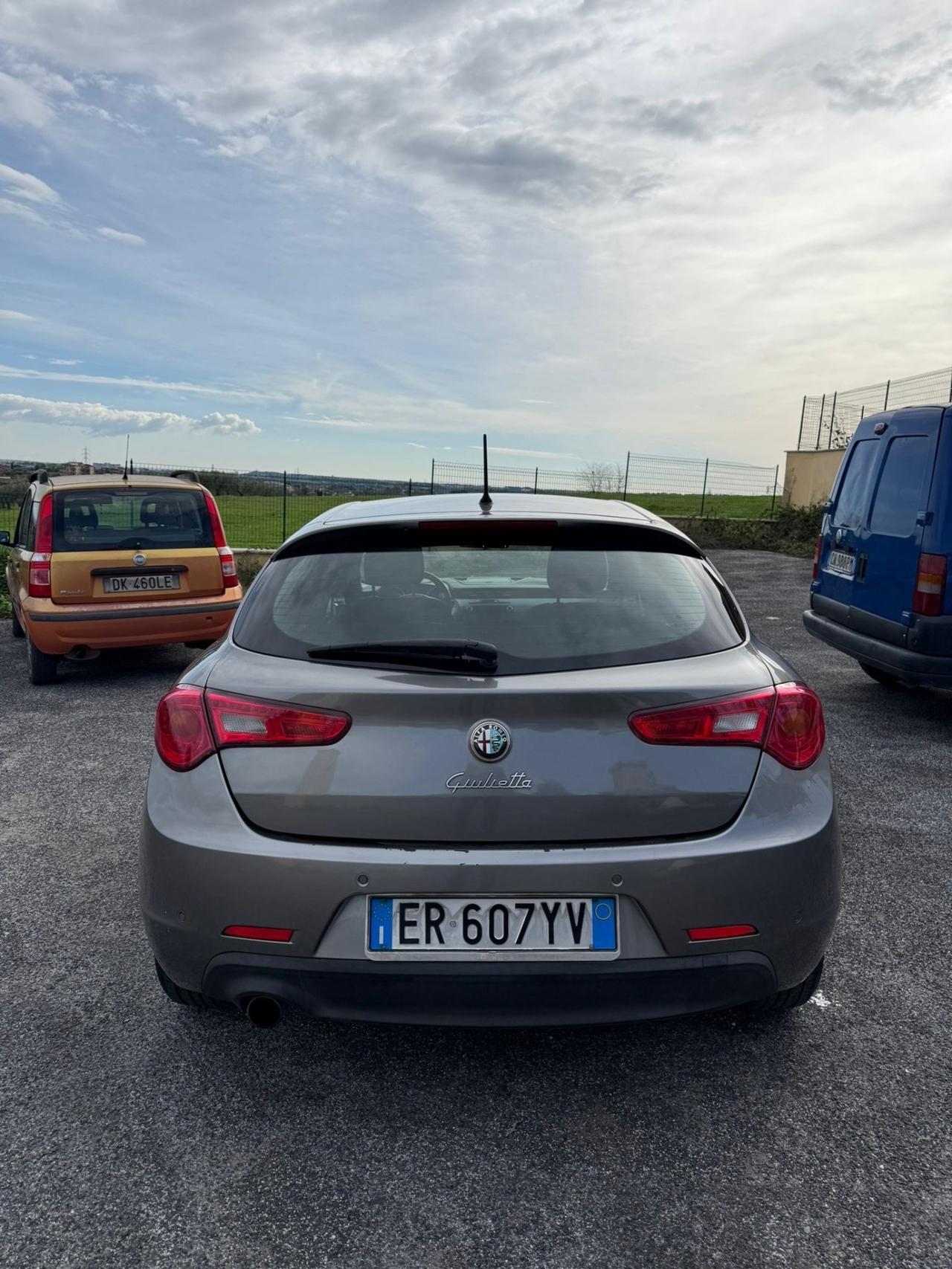 Alfa Romeo Giulietta 1.6 JTDm-2 105 CV Distinctive