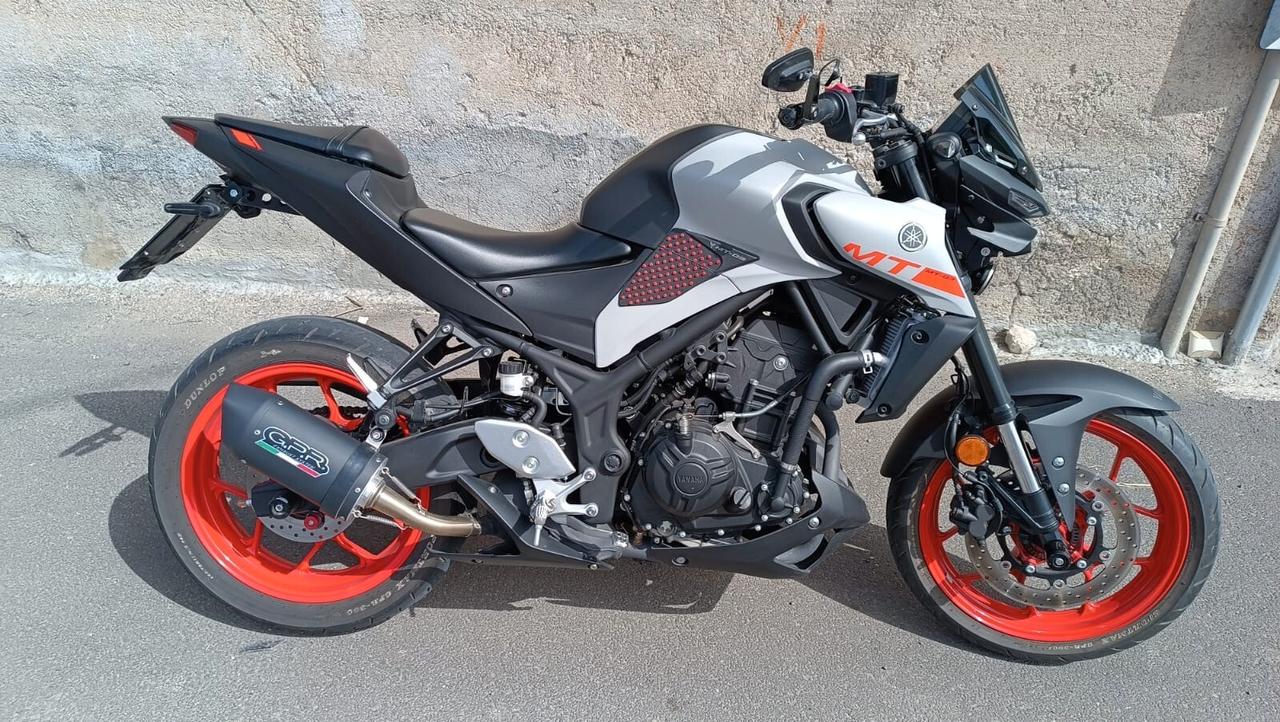 YAMAHA MT 03 SOLO 6000KM TUA A SOLI 52 EURO AL MESE