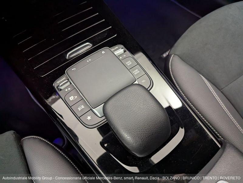 Mercedes-Benz Classe A 180 PREMIUM AUTOMATIC ''NEOPATENTATI''