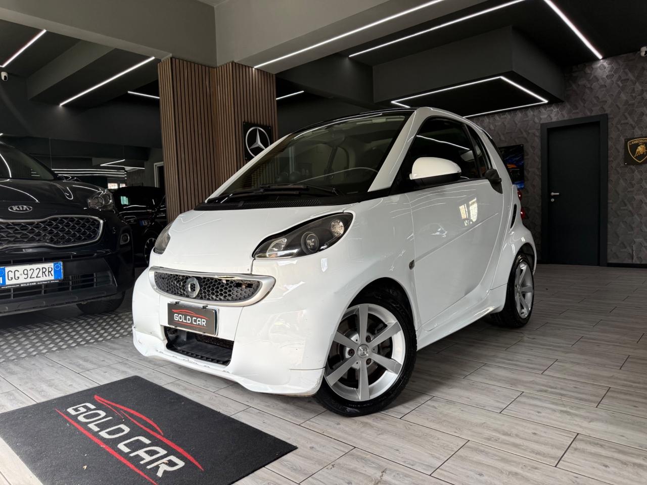 Smart ForTwo 1000 52 kW MHD coupé passion