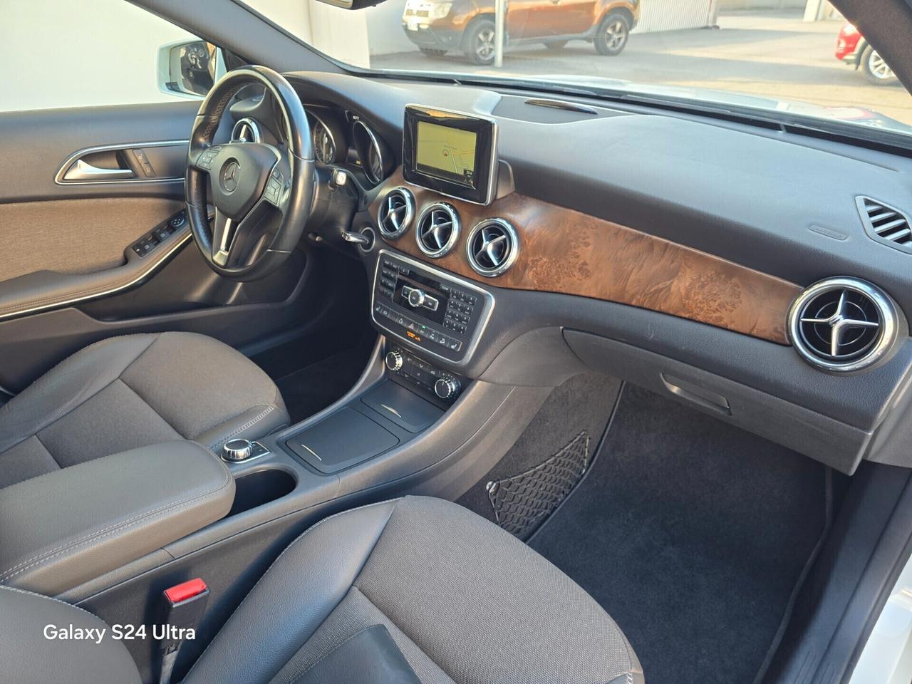 Mercedes-benz GLA 220 CDI Automatic Premium