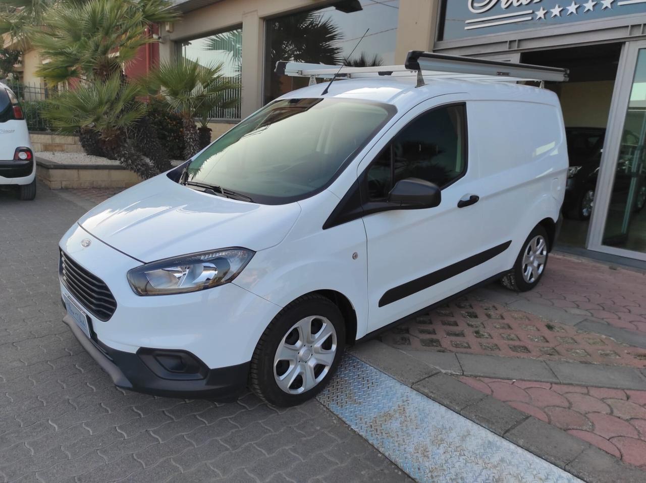 Ford Transit Courier 1.5 TDCi 75CV