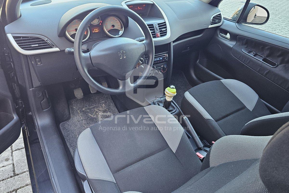PEUGEOT 207 1.4 8V 75CV 3p. X Line