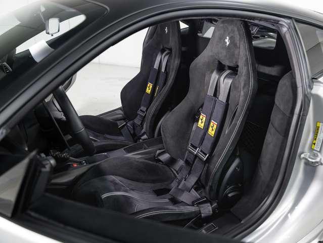 Ferrari 488 Pista
