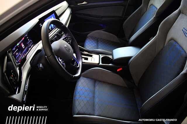 Volkswagen Golf R 2.0 TSI R DSG 4Motion Akrapovic