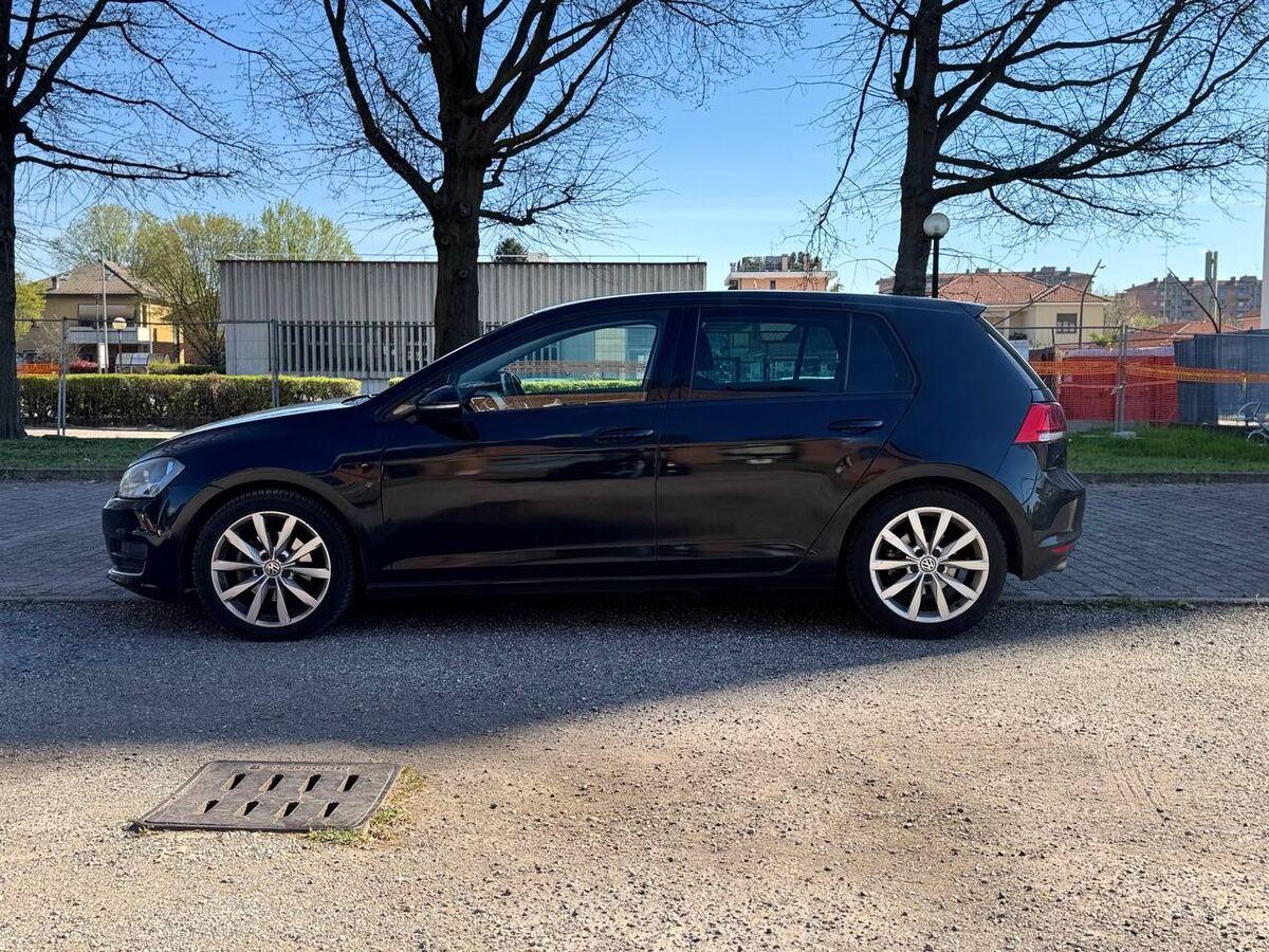 Volkswagen Golf 2.0 tdi Highline Executive 150cv 5p dsg E6