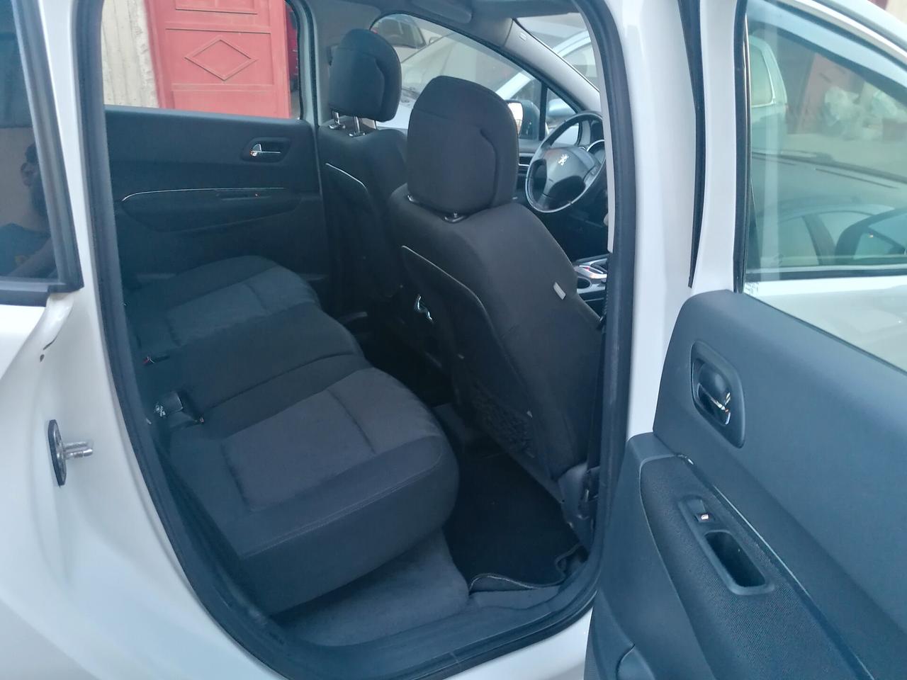 Peugeot 3008 1.6 HDi 110CV Tecno(full optional )