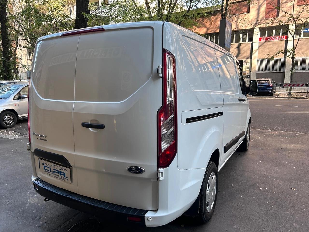 Ford transit custom 280 trend L1H1 12 MESI DI GARANZIA PREZZO+ IVA