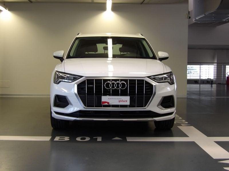 Audi Q3 40 TFSI quattro S tronic Business Advanced