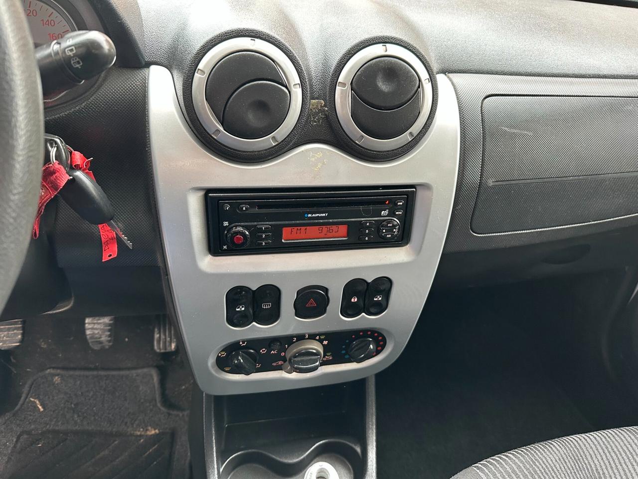 Dacia Sandero 1.4 GPL NEOPATENTATI (12 RATE)