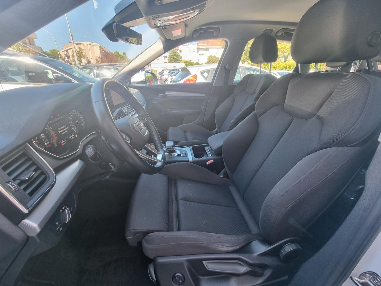Audi Q5 35 TDI S tronic Business Advanced