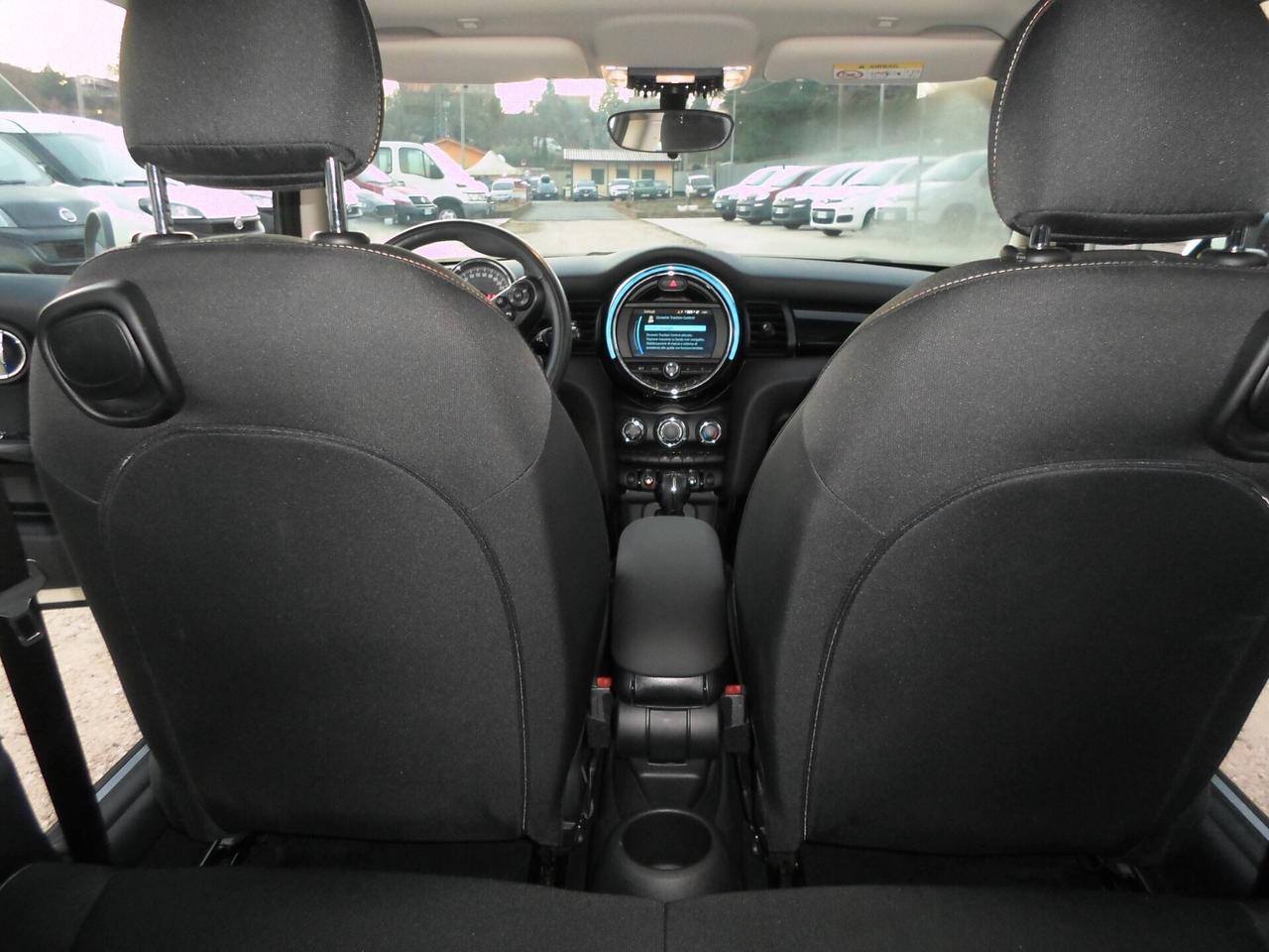 Mini 1.5 Cooper D Baker Street