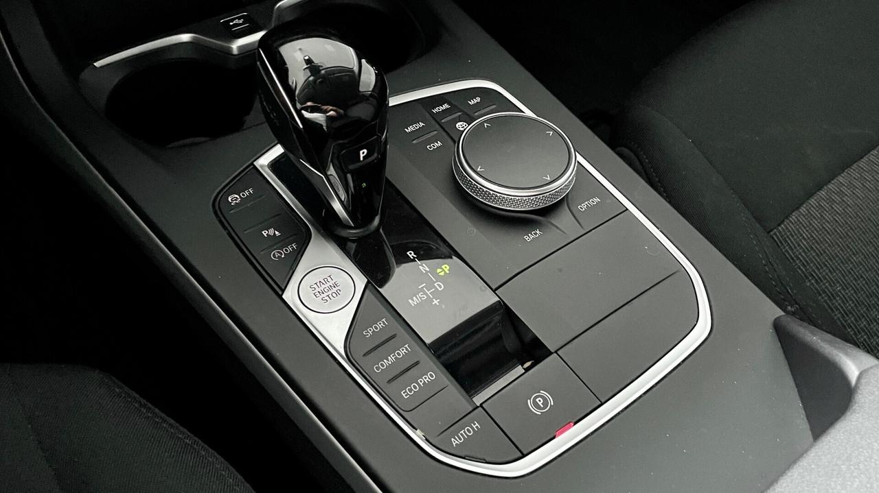 BMW 116D 1.5 BUSINESS ADVANTAGE 116 CV - VIRTUAL COCKPIT, CARPLAY, NEOPATENTATI