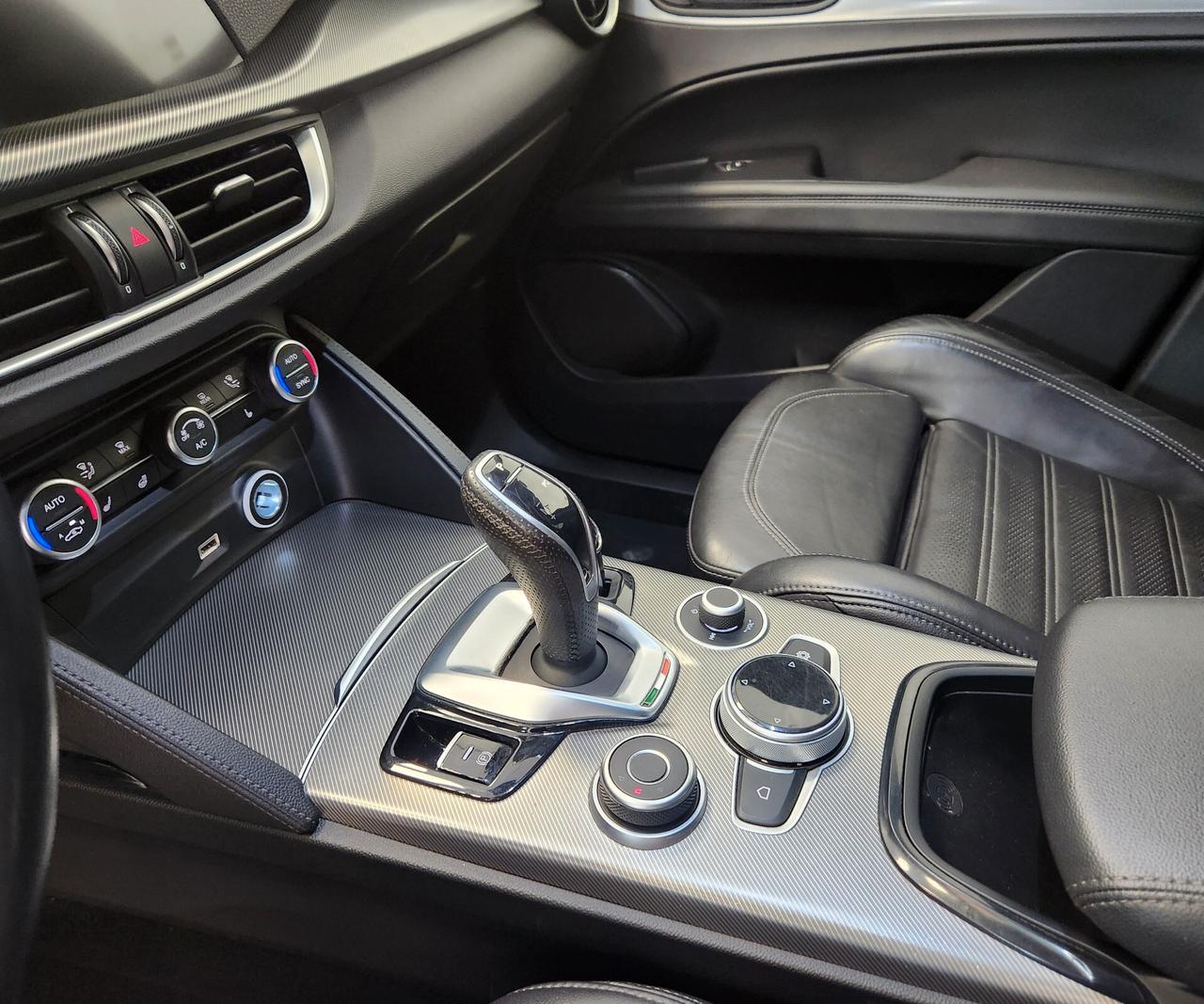 Alfa Romeo Stelvio 2.2 Turbodiesel 210 CV AT8 Q4 Veloce
