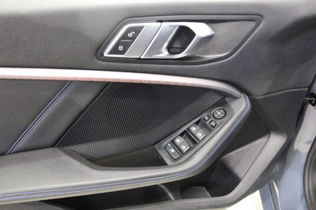 BMW 118 i 5p. Msport